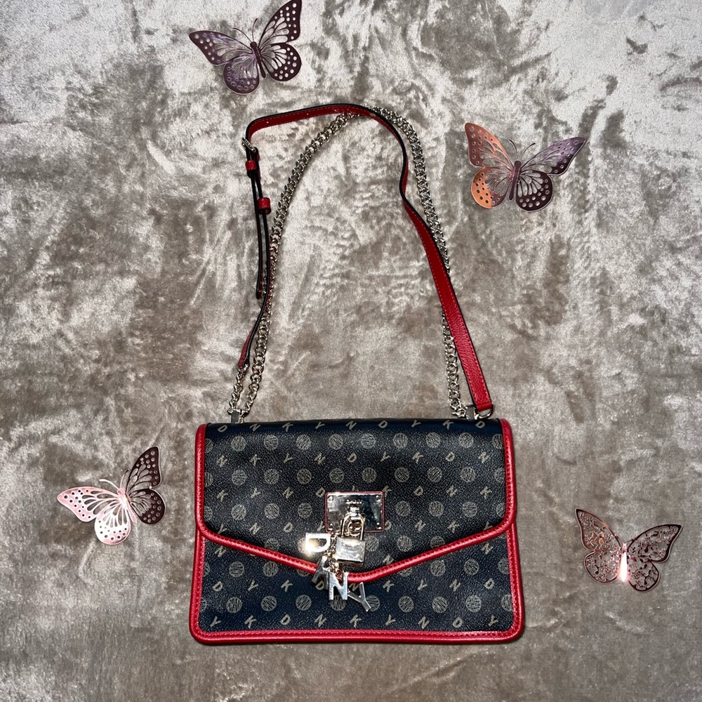 Brand new DKNY purse.
